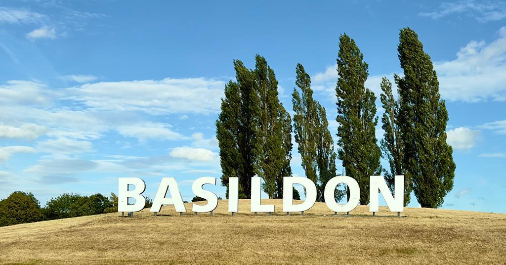 Basildon votes to withdraw 29,000-home local plan if judicial review ...