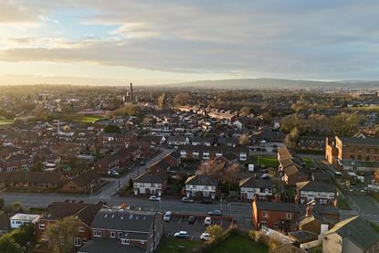 shutterstock_2438899467