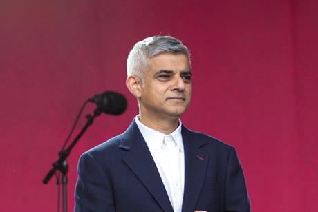 shutterstock_1422720527