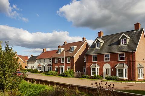 Taylor Wimpey TW South Mids_Willow Lake_Newton Longvillle_National street scene 13