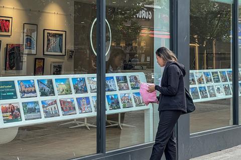 shutterstock_2335496855