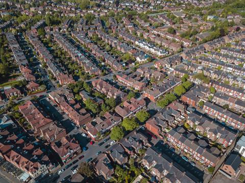 London housing shutterstock 011320