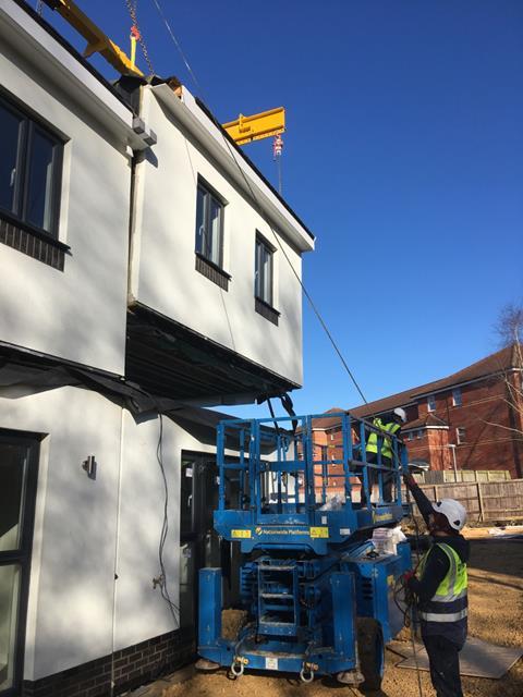 Ilke - Module being craned in 2