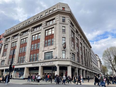 shutterstock_2304761421